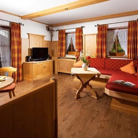 Pfingstlerlehen Apartment *