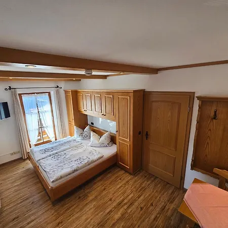 Apartment Pfingstlerlehen *